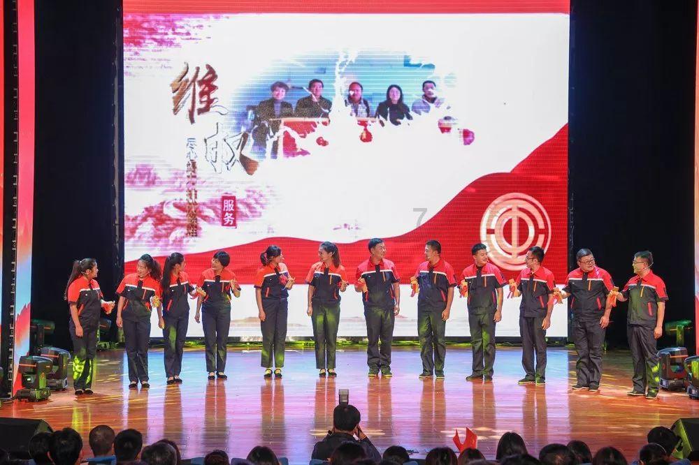 《浴血黑帮》开拍电影版，等不及了